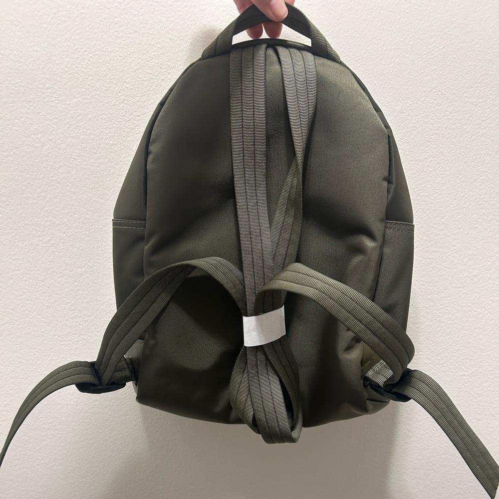 Longchamp Unisex Olive Nylon Daypack with Front Zip Pockets NWOT - Picture 2 of 12